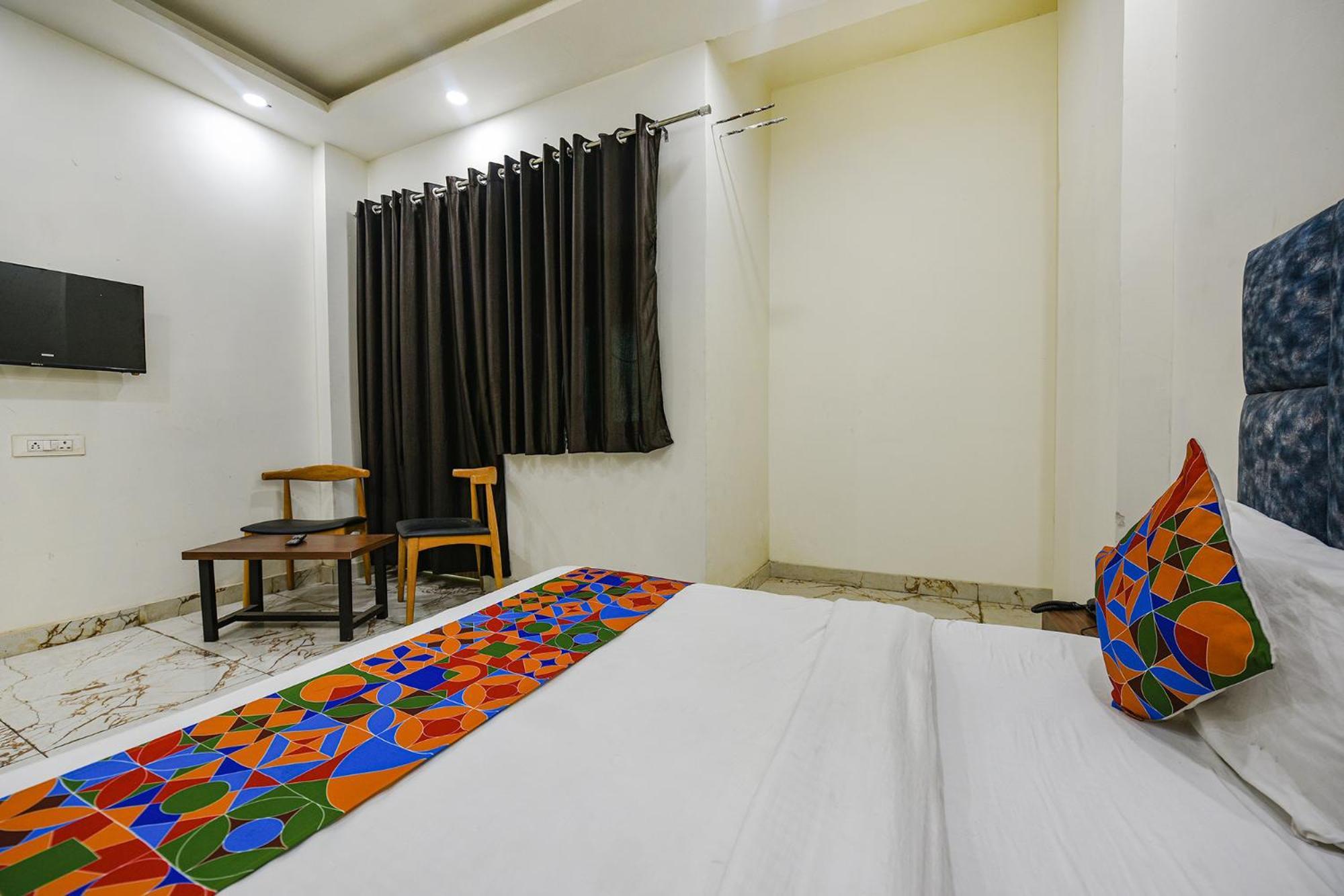 Fabexpress Divya Villa New Delhi Eksteriør bilde